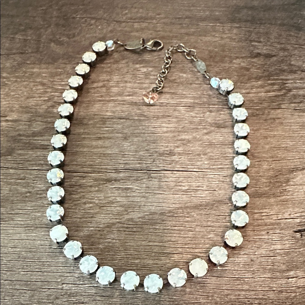Sabika Fun Choker